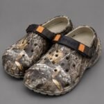 crocs black new