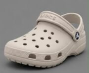 Crocs 10